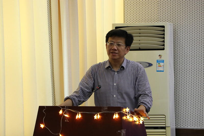 陈龙院长_副本.jpg 陈龙院长_副本.jpg