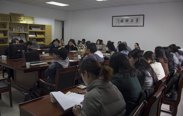 E:/黄艳凤/HYF/2、党建工作/2018年/照片/316张国涛讲座/学术讲座_副本.jpg E:/黄艳凤/HYF/2、党建工作/2018年/照片/316张国涛讲座/学术讲座_副本.jpg