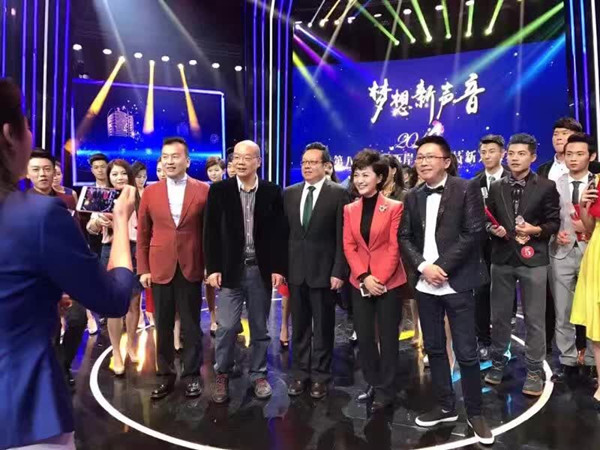 E:/黄艳凤/HYF/2、党建工作/2016/照片/海峡两岸主持人大赛/5.pic_hd_副本.jpg E:/黄艳凤/HYF/2、党建工作/2016/照片/海峡两岸主持人大赛/5.pic_hd_副本.jpg