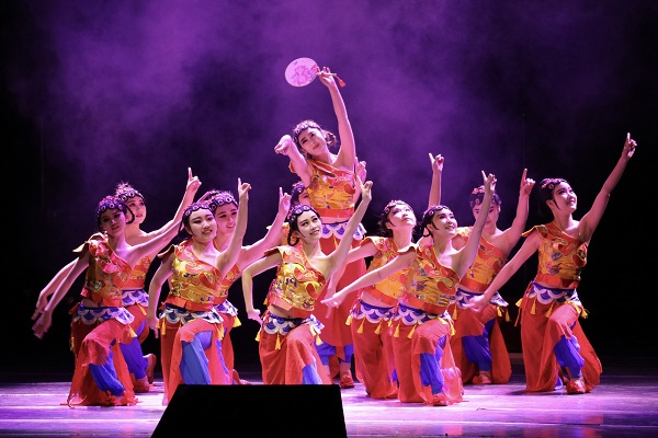 C:/Users/Administrator.R2N5NMTAA41WQFW/Desktop/“东方慧湖杯”苏州大学第八届大学生电影节暨第二十五届北京大学生电影节苏州分会场隆重开幕通讯稿和照片/1 .jpg C:/Users/Administrator.R2N5NMTAA41WQFW/Desktop/“东方慧湖杯”苏州大学第八届大学生电影节暨第二十五届北京大学生电影节苏州分会场隆重开幕通讯稿和照片/1 .jpg