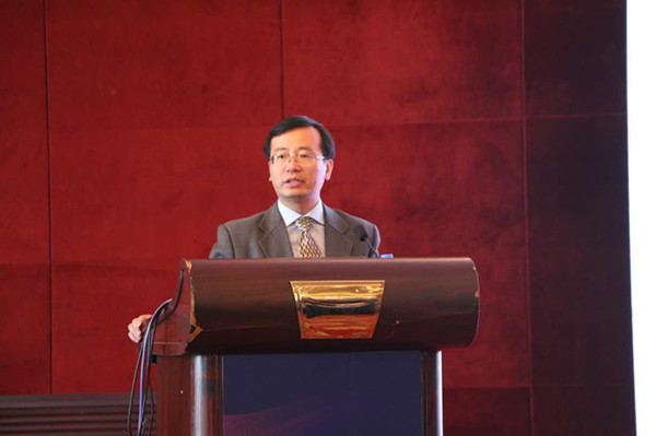 E:/黄艳凤/HYF/2、党建工作/2016/照片/12月2-4日中国传播学年会/通讯照片/2016中国传播学论坛新闻稿配图/2016中国传播学论坛新闻稿配图/廖圣清教授主题发言_副本.jpg E:/黄艳凤/HYF/2、党建工作/2016/照片/12月2-4日中国传播学年会/通讯照片/2016中国传播学论坛新闻稿配图/2016中国传播学论坛新闻稿配图/廖圣清教授主题发言_副本.jpg